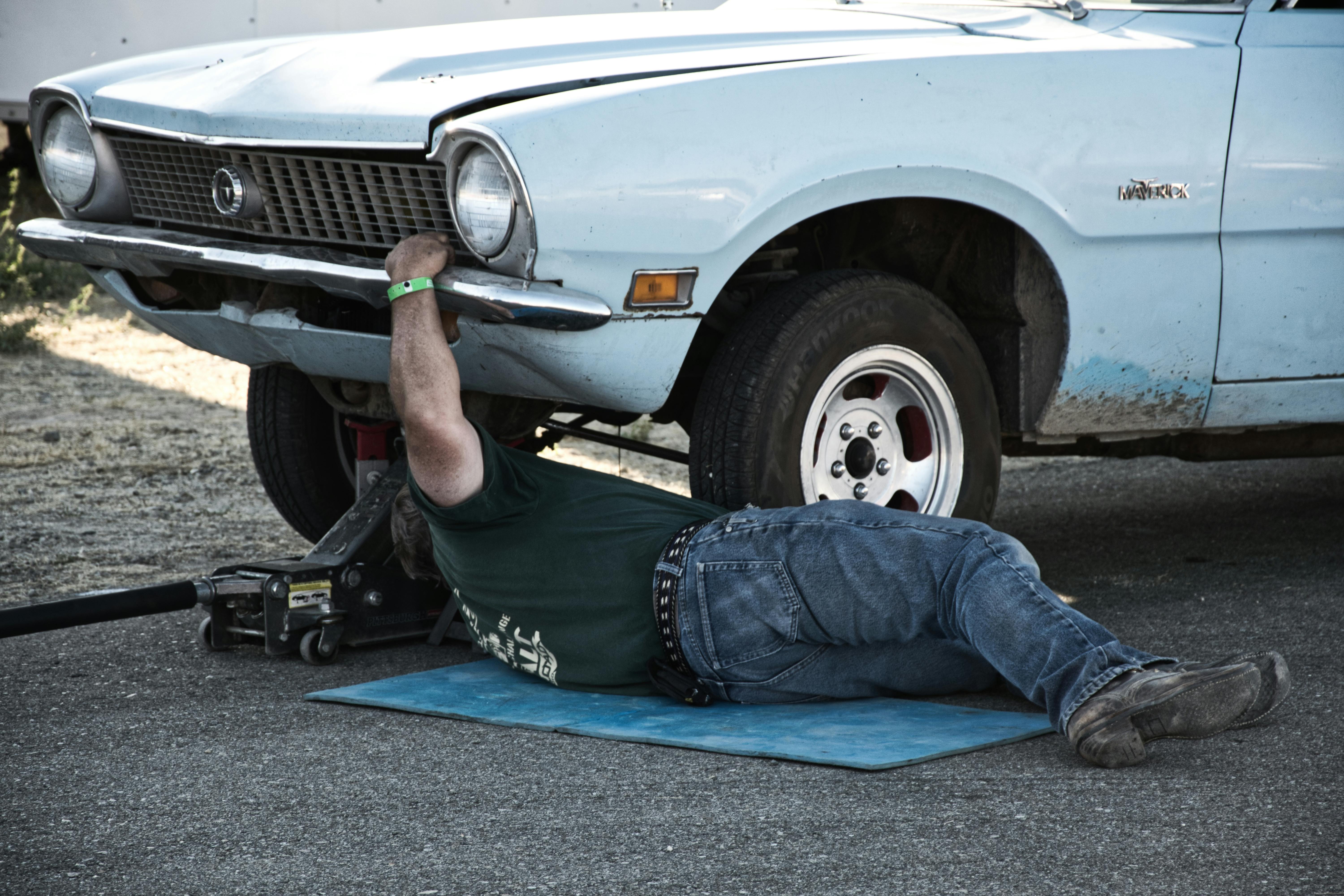 Save Big, Avoid Scams: Essential Tips for Car Maintenance & Repair 